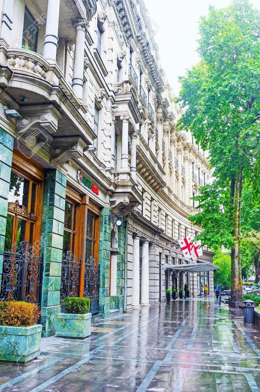 Апартаменты Central Location King Size Bed Тбилиси Экстерьер фото